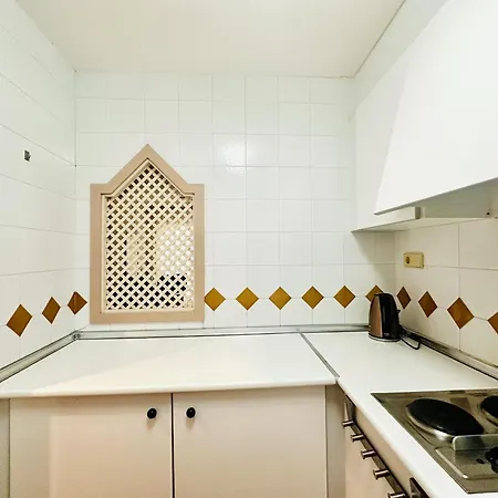 Con Vista Y Piscina Salada, Cerca De La Playa Y Parque Natural, Wi-fi Gratis - Es-258-112 Roses